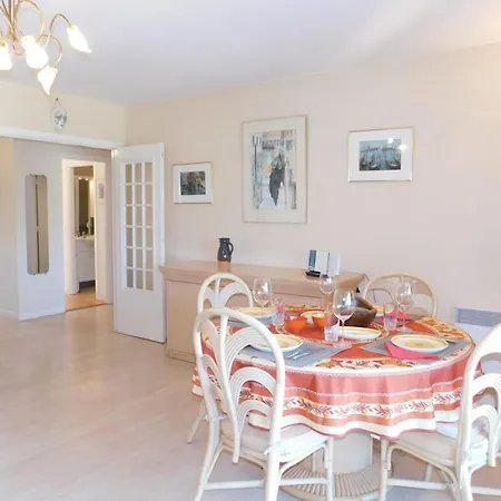 Apartament Spacious 3-room 